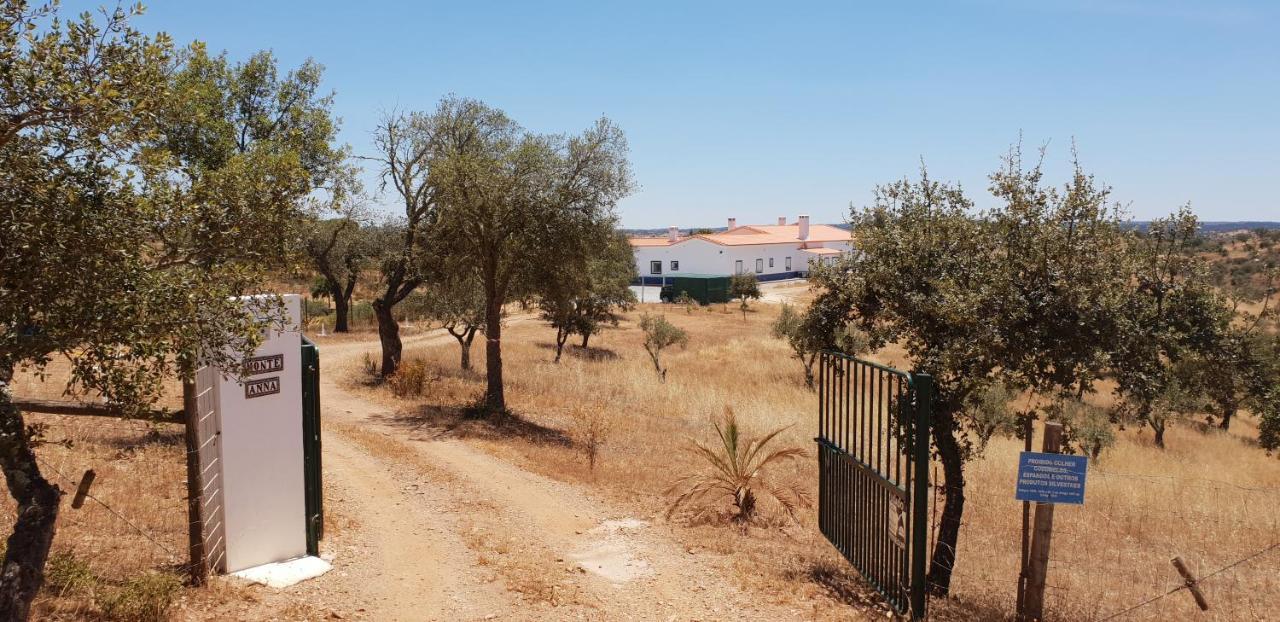 Bed and Breakfast Monte Anna Vila Verde de Ficalho Exterior foto
